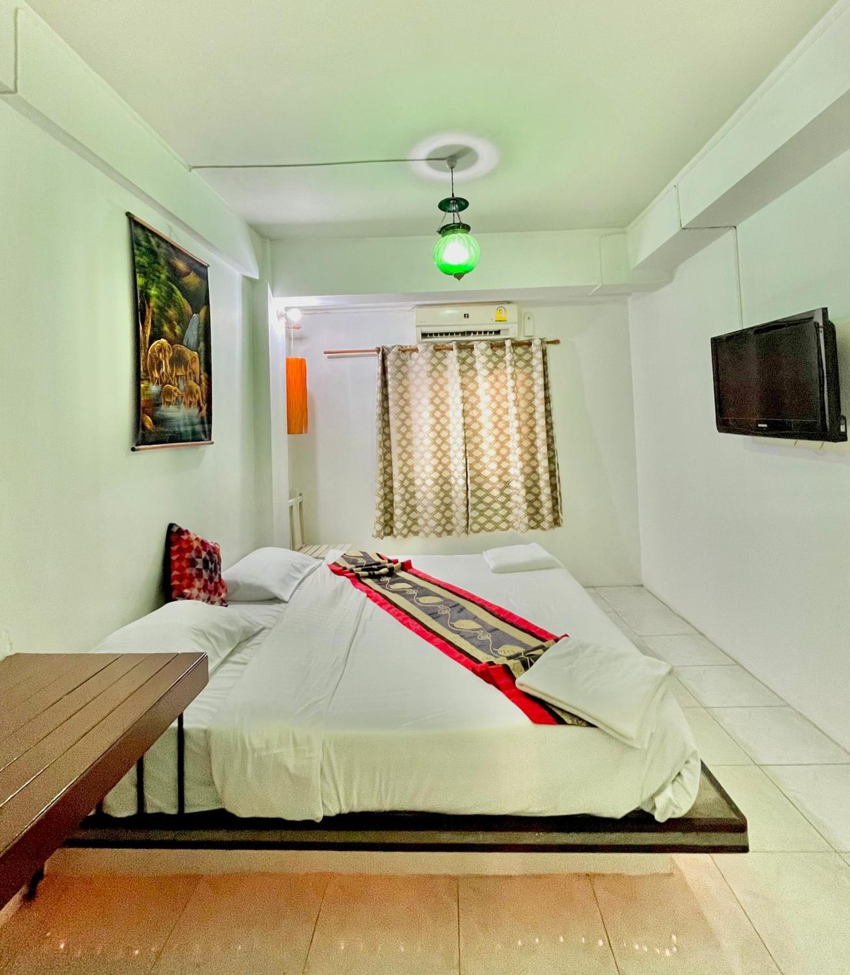 Sea Beach Paradise Patong Exterior foto